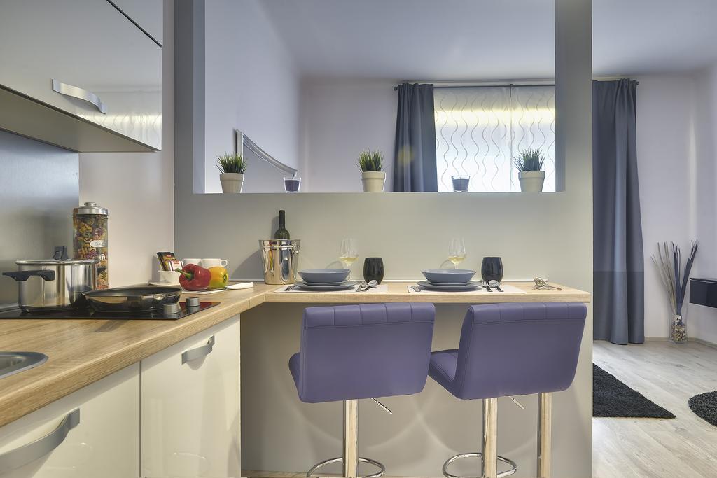 Apartment D&a Center With Free Parking *