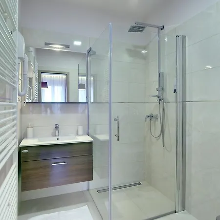 D&A Center Apartments With Free Parking Pula Exterior photo