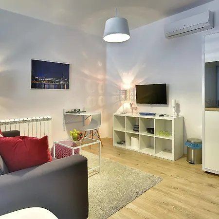 D&A Center Apartments With Free Parking Pula Exterior photo